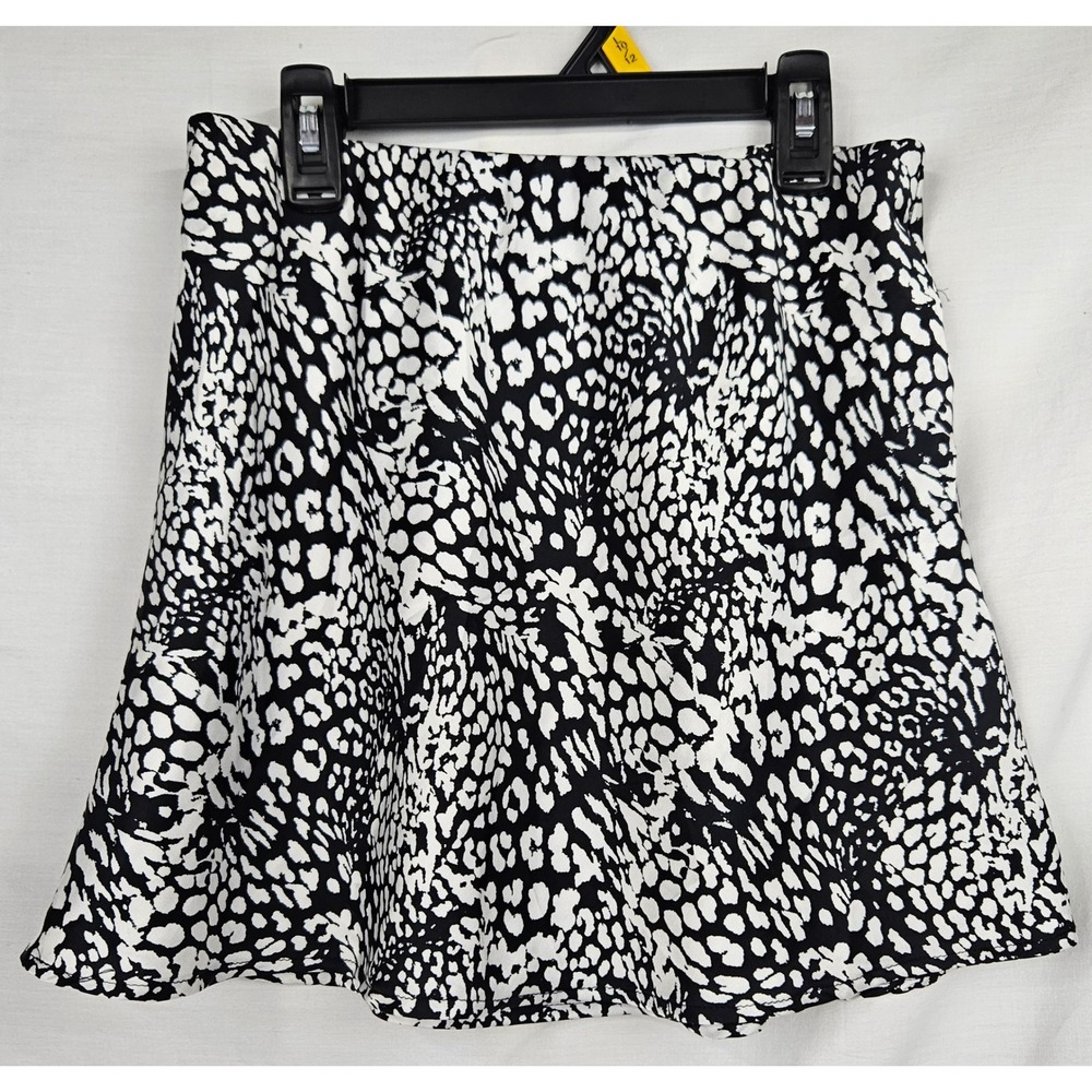 Forever 21 Womens Black White Animal Print A-Line Mini Skirt Size Small‎